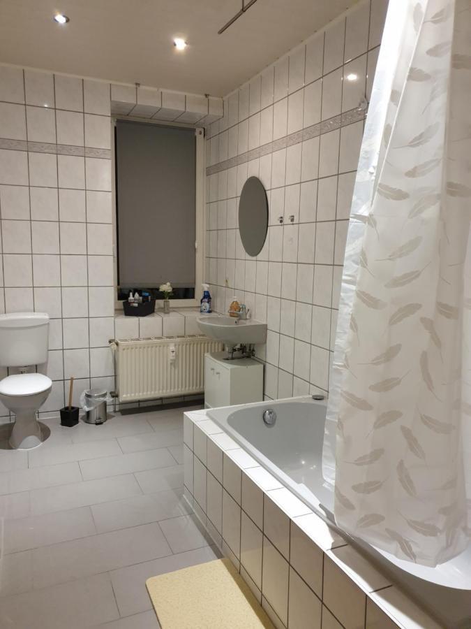 Fewo Nina 3 - Monteurwohnung Weißenfels Exterior foto